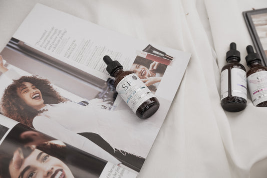 Unique Advanced Plant Extraction Technology: Retinol Glow Serum